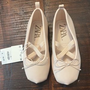 Zara toddler ballet flats size 26(9.5)